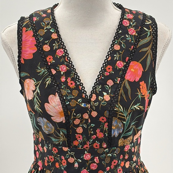Kate Spade Perfect Blossom Floral Sleeveless Fit & Flare Pocket Dress - Size 0 - Picture 3 of 8